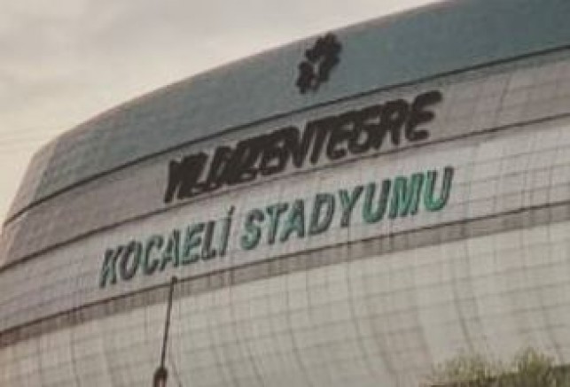 Kocaeli Stadyumuna Yıldız Entegre yazısı eklendi