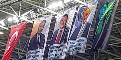 Stada Atatürk Posterinin asılmaması taraftarı üzdü