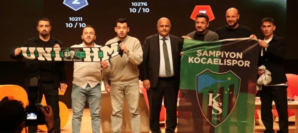 Durul, futbolcular Gökhan,Ahmet ve Furkan KOÜBAK26 