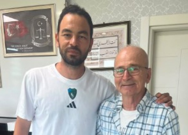 Engin Korukır'dan Selçuk Hocaya başarılar dileği