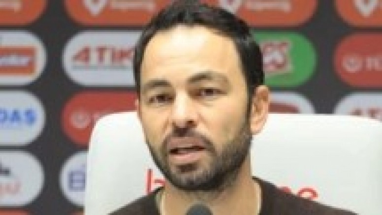 Galibiyetimizi Gri Koraya armağan ediyoruz
