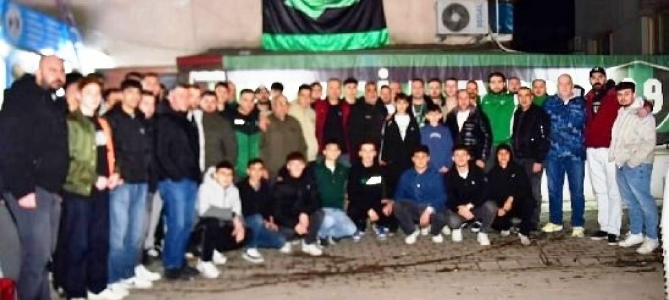 Karamürselli taraftarların iftarına Enver Güler'de katıldı