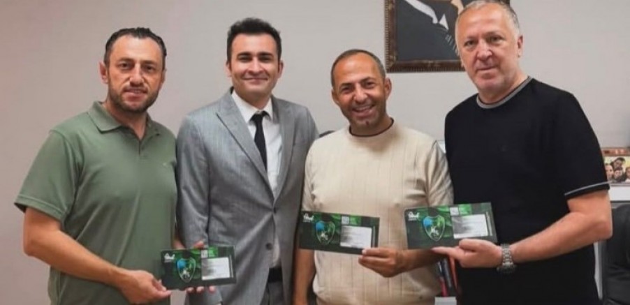 Kocaeli Kaya Ailesinden Körfez Kart Desteği