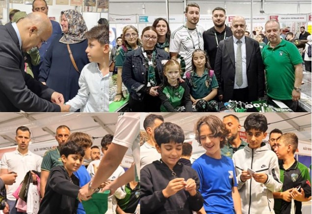Recep Başkandan Kitap Fuarında Kocaelisporlu Çocuklara süpriz Hediyeler