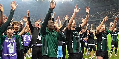 Agyei Golünü attı Taraftara galibiyet üçlüsü çektirdi