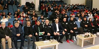 Armanın Sevgisi Paneli Tütünçiftlikte yapıldı