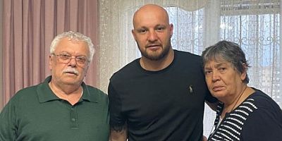 Cem Özer'in acılı ailesine Gökhandan ziyaret