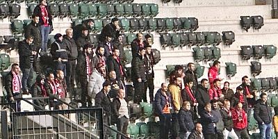 Çorumlulardan Şampiyon Kocaelispor tezahüratı