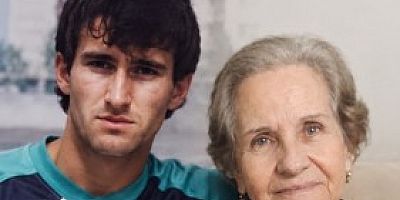 Eski Futbolcumuz Olcay'ın annesi vefat etti 