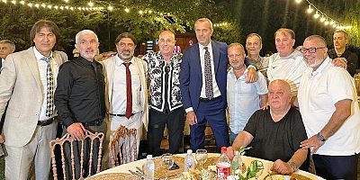 Faruk'u oğlu Yiğithanın düğününde Kocaelisporlular yalnız bırakmadı