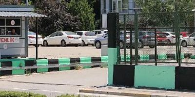 GSİM tesis duvarlarına Yeşil Siyah boyama