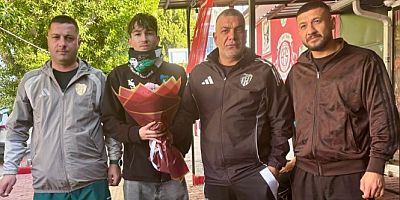 Hodri Meydanı 07 Gençlik karşıladı ağırladı