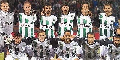 Kocaelispor’u Süper Lig’e çıkaranlalarla iftar buluşması