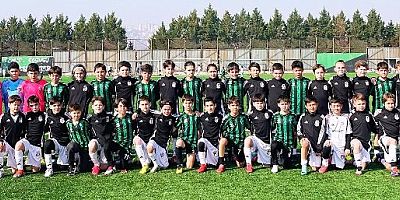 Kocaelispor U11 Takımı Beşiktaş'ın yavru kartallarıyla vinsanda karşılaştı