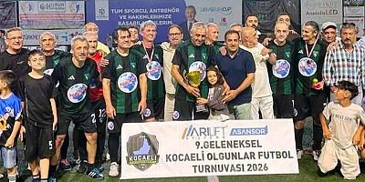 Kocaelisporun efsane futbolcuları 9.Olgunlar Turnuvasında Şampiyon oldu