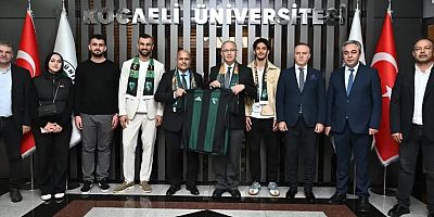 KOÜ'den 75  öğrenci veya personele maç bileti