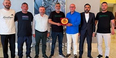 Lastik-İş Başkanı Sarı'ya Hodri Meydan ziyareti