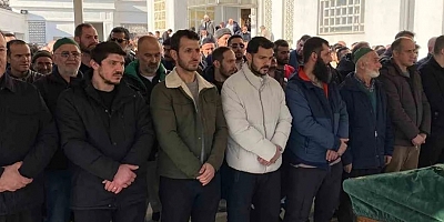 Mesut'un babası dualarla ebediyete uğurlandı