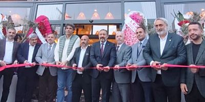 Önder Karakaş El Argentina Coffee'ye görkemli açılış yaptı