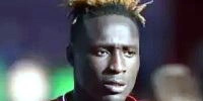 Santrafor Dan Ebenezer Agyei ile anlaşılıyor