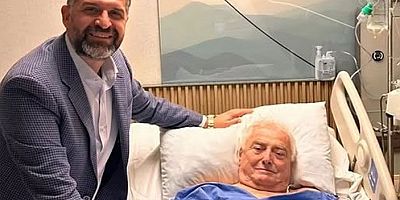 Sefa Başkana Robotik Damar açma operasyonu