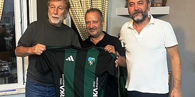 Selçuk Uztürk'e Açık'tan Yeşil Siyahlı forma