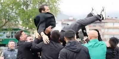 Stoper Caner Osmanpaşa, takıma veda etti