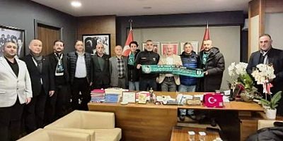 Taraftar Derneğinin CHP'li Arcan'a ziyareti