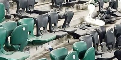 Taraftarlar Derneğinden kırılan koltuklar açıklaması