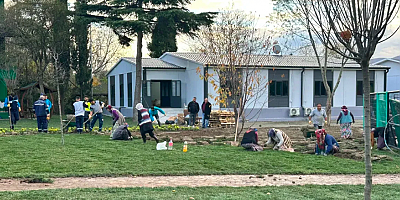 Teknik Yönetim binasına Büyükşehirin çevre düzenlemesi