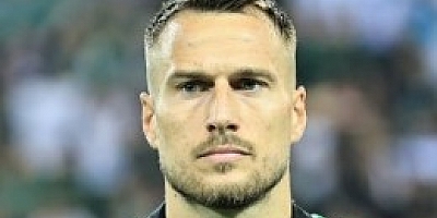 Vukoviç'in alacağından kalıcı transfer yasağı yok