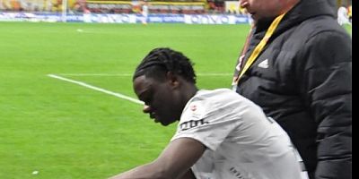 Yeni transfer Susoho ilk maçında sakatlandı