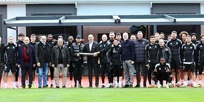 Yeşil-Siyahlıların idmanında İzmit'in tanınan İsimleri