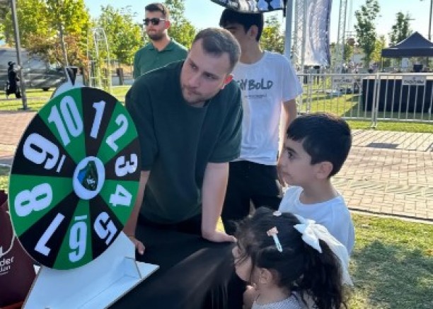 Uni Hodri Meydan minik taraftarlar sevindirdi